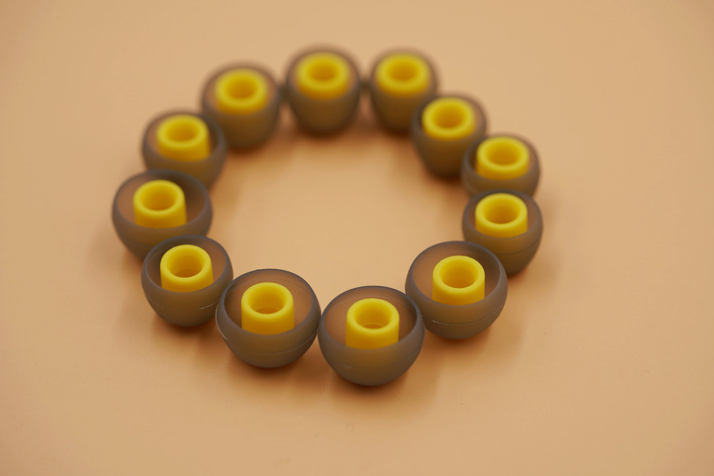 BQEYZ Winter Ultra Eartips Yellow Silicone Earcap 3 Pairs Replacement Silicone Eartips Compatible with BQEYZ Earphone